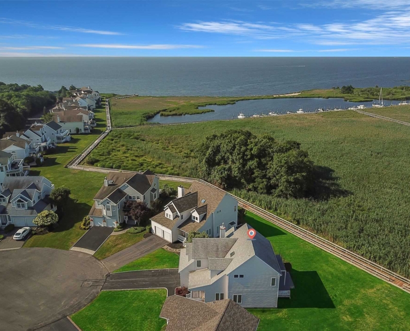Heron Pointe Waterview Homes in E. Patchogue Long Islan
