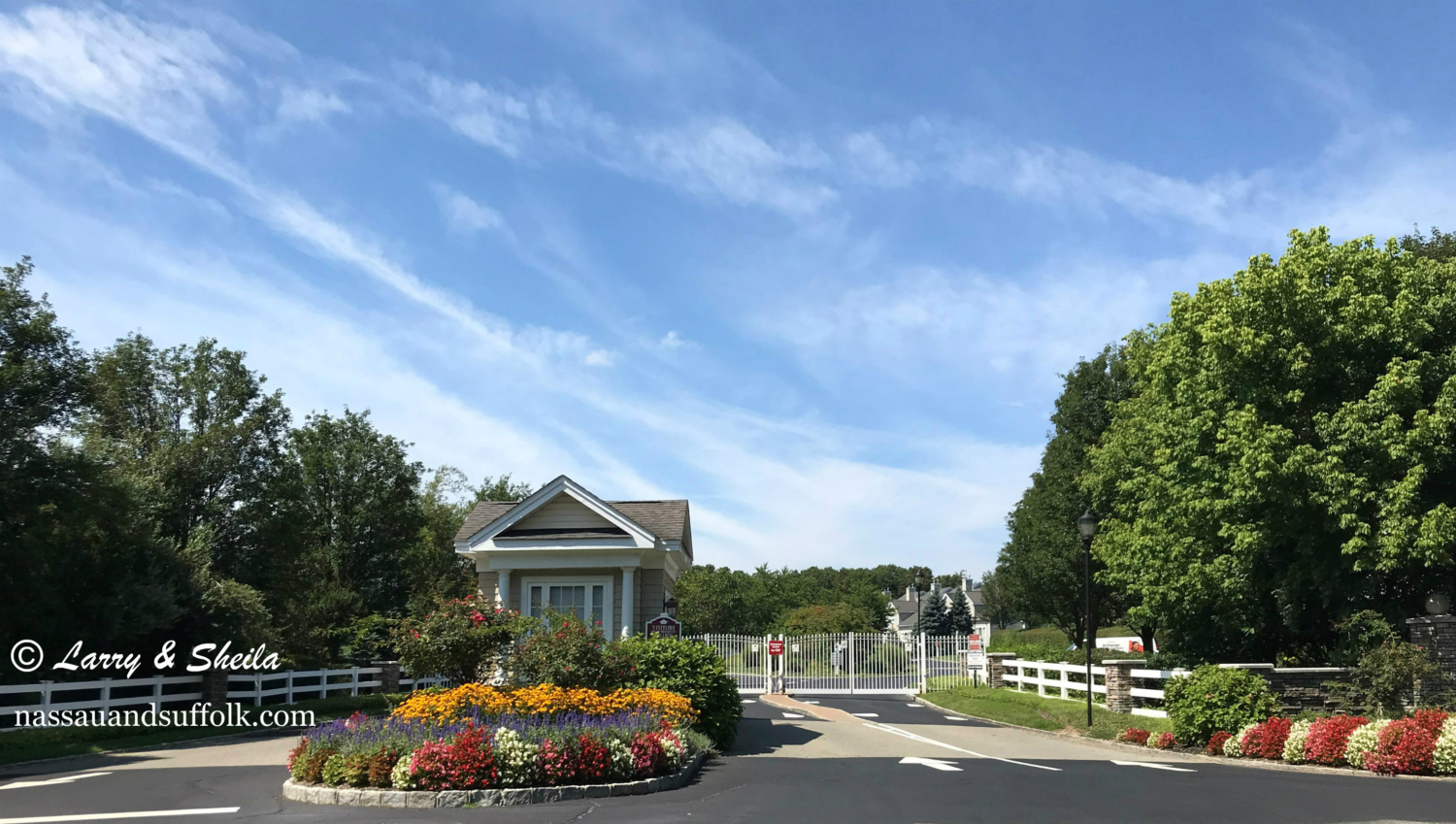 Windcrest Gated Community in Smithtown New York Suffolk Experts